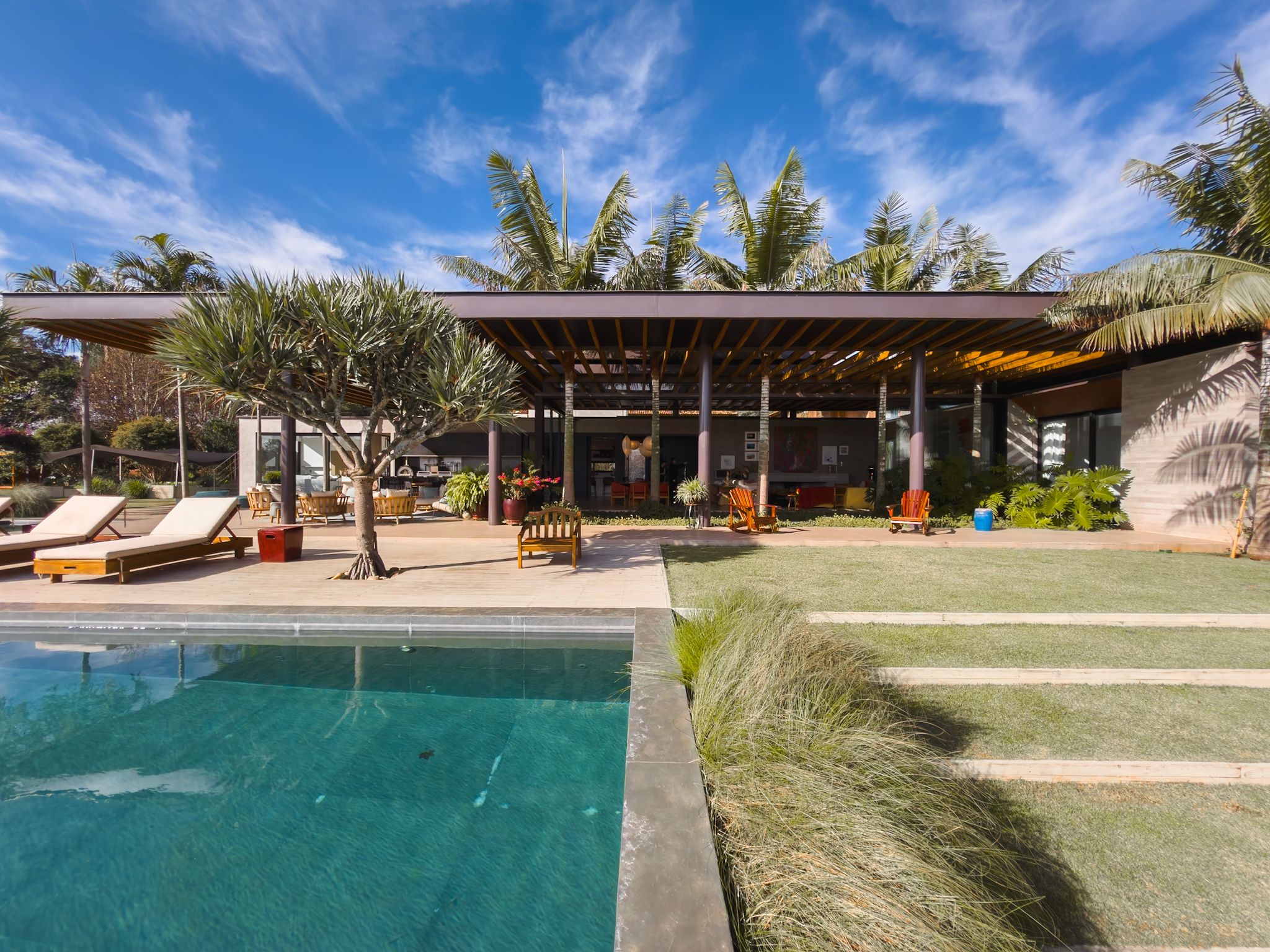 Uma casa aberta para a natureza